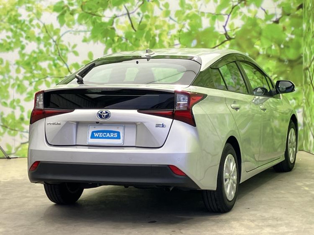 プリウス1.8 S セーフティ プラスII