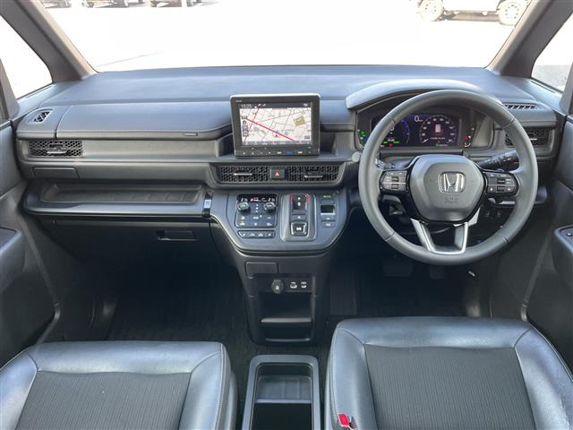 ステップワゴン2.0 e:HEV スパーダ