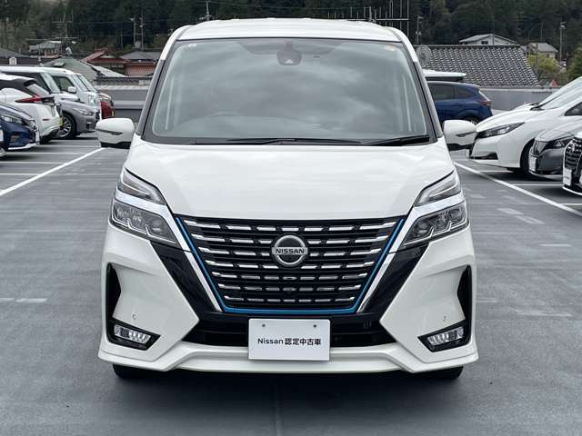 セレナ1.2 e-POWER ハイウェイスターV