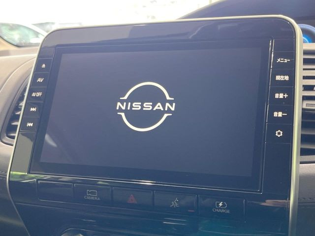 �y����10�^�i�r�z�C���e���A�ɗn�����ރX�^�C���b�V���ȁu��p�݌v�v���[�J�[�i�r�𑕔��􎋔F���⑀�쐫�ȂǊ�{���\�ɂ��D��A���㎿�ȃJ�[���C�t�����y���݂��������܂��B