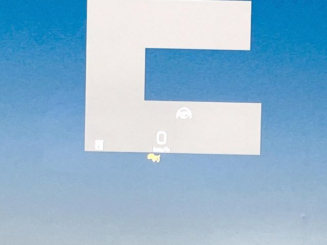 ���w�b�h�A�b�v�f�B�X�v���C:���݂̑��x�⑖�s�����f�W�^���\���ŉ^�]�ȑO���̃K���X�ɓ��e!�^�]���A���������炳���K�v�ȏ����m�F�ł���̂łƂ��Ă��֗��ň��S!