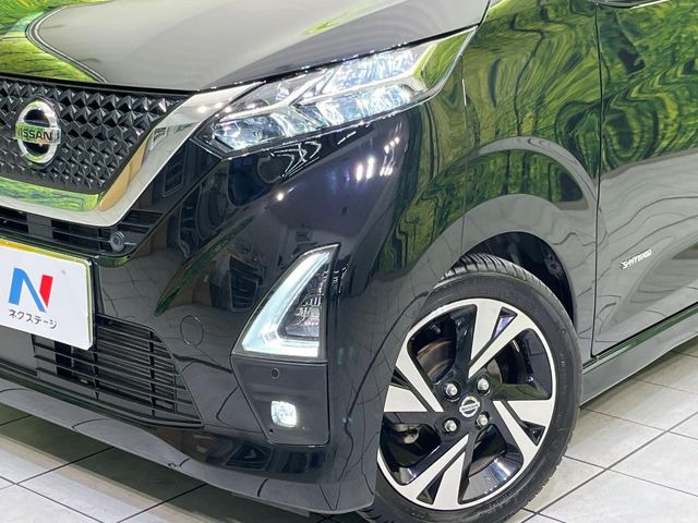 �yLED�w�b�h���C�g�z���V����ԑ��s�����ǍD�Ȏ��E���m�ۂ����S���ĉ^�]�ł��鍂�P�xLED�w�b�h���C�g�𑕔�!�_�����x�������A����d�͂��}�����Ă��܂��B
