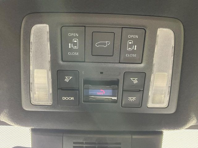 ヴォクシー1.8 ハイブリッド S-Z