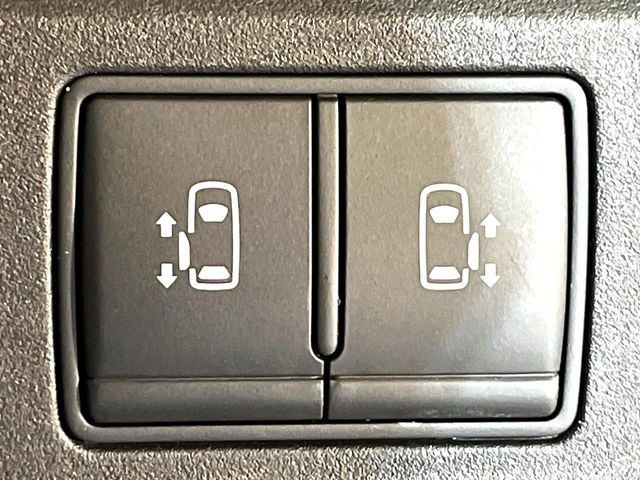 �y�����p���[�X���C�h�h�A�z�X�}�[�g�L�[��^�]�Ȃ̃X�C�b�`�Ō�ȗ����X���C�h�h�A�̊J���\���d��������͂����ăh�A���J����K�v�������A�����Ȃ��q�l�ł��ȒP�ɊJ���߂ł����K�ł���