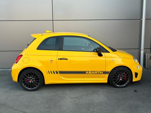 アバルト595コンペティツィオーネ