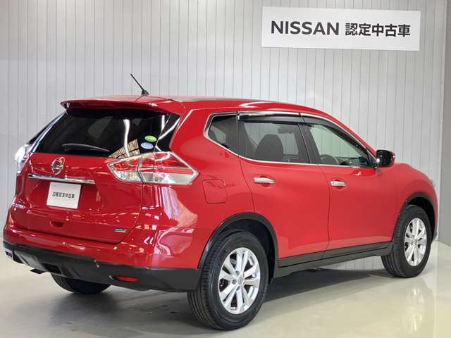 エクストレイル2.0 20X エマージェンシーブレーキパッケージ 3列車