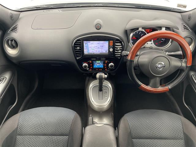 ジューク1.5 15RX V セレクション