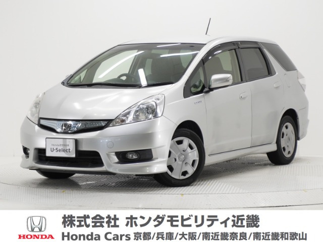 フィットシャトルハイブリッド1.3 スマートセレクション ファインライン