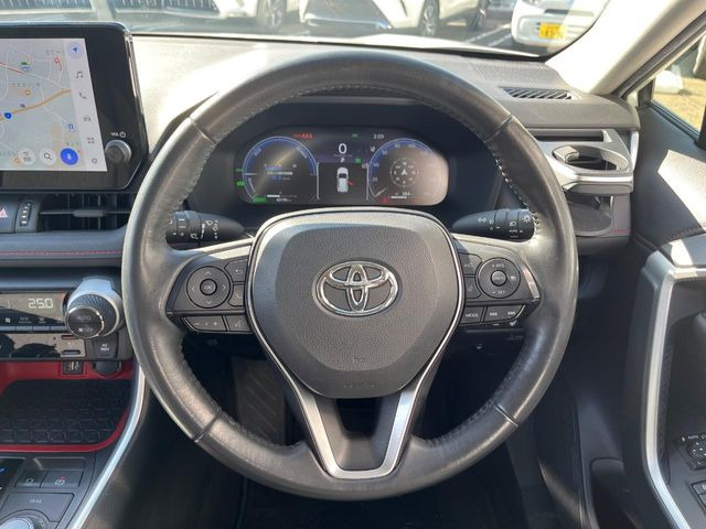 �y�����v�����X�e�A�����O�z�㎿�Ȋv���g�p���邱�ƂŁA��ɂ����������݂ƂĂ��^�]���₷���n���h���ł���