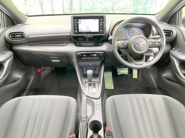 ヤリス1.5 ハイブリッド X