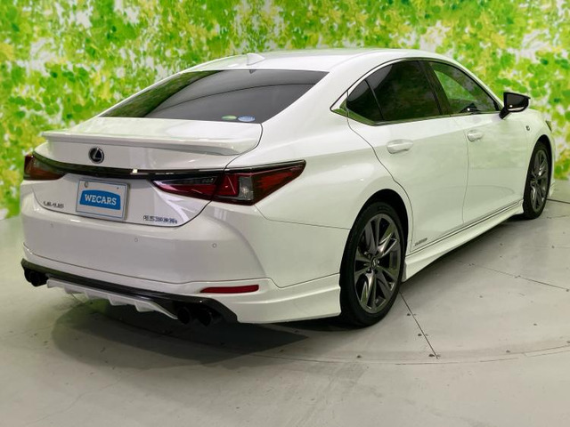 ES300h Fスポーツ