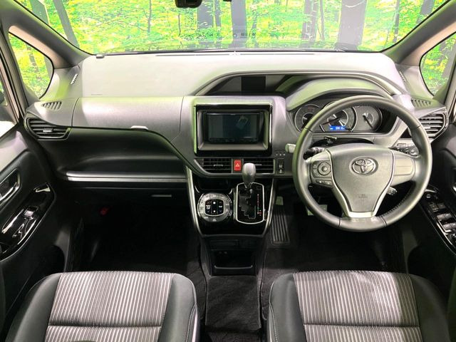 ヴォクシー2.0 ZS 煌