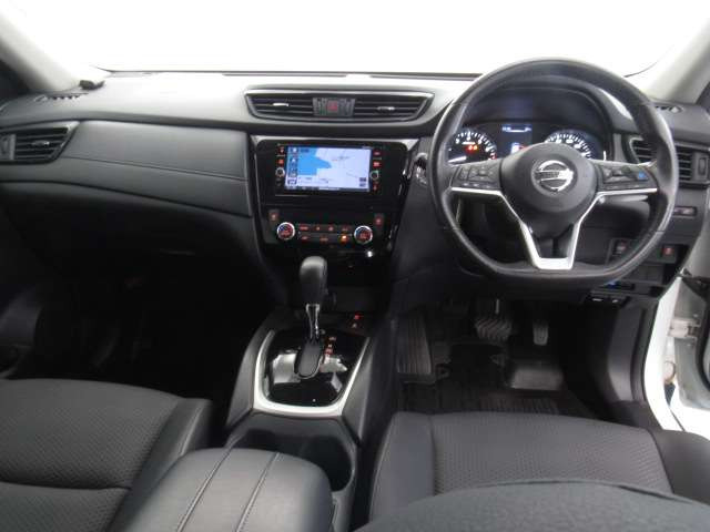 エクストレイル2.0 20Xi