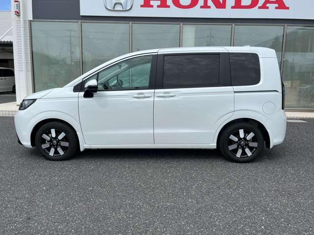 フリード1.5 e:HEV エアー EX