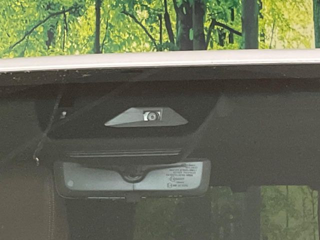 �y�N���[�Y�R���g���[���z�������H�����N���N���s�B�A�N�Z���𗣂��Ă���葬�x�ő��s���ł��A�������^�]���̕��S���y��!�����E�������ȒP�ȃX�C�b�`����Œ����ł��܂��B