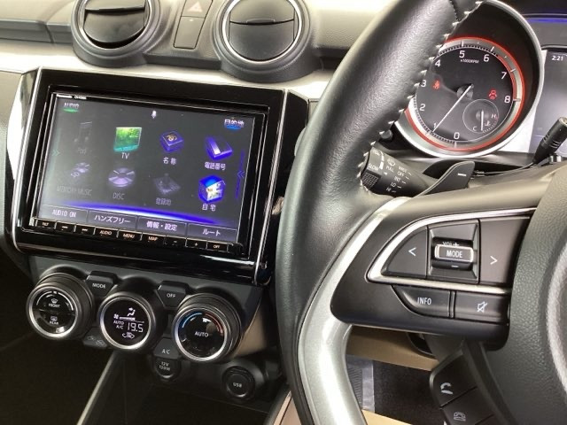 スイフト1.2 ハイブリッド(HYBRID) RS