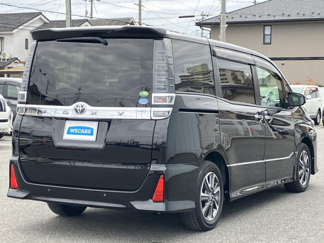 ヴォクシー2.0 ZS 煌II