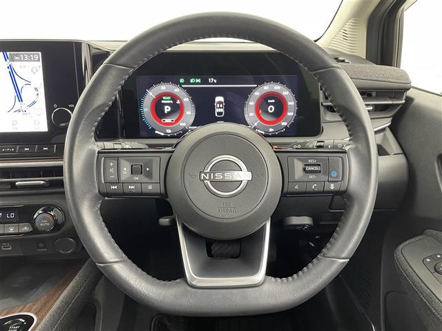 ノートオーラ1.2 G レザーエディション