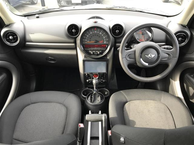 ミニクロスオーバークーパー D