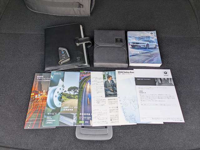 3シリーズセダン330e Mスポーツ