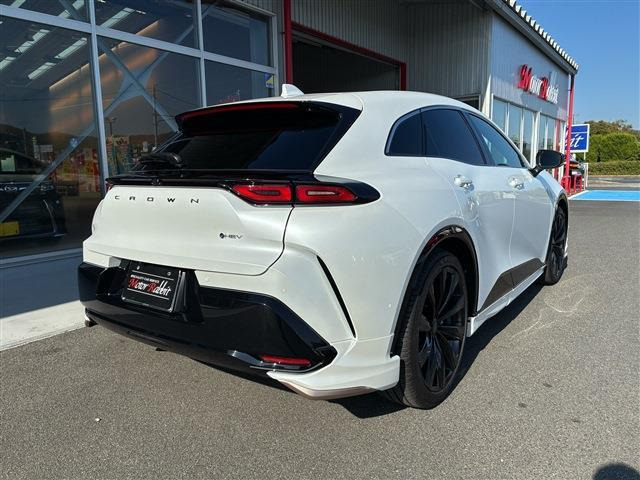 クラウンスポーツ2.5 Z E-Four 4WD