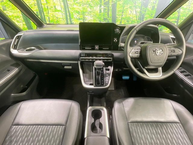 ノア1.8 ハイブリッド S-Z