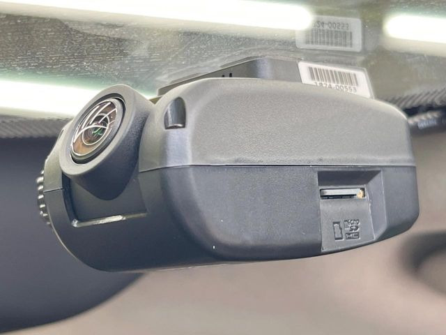 �y�h���C�u���R�[�_�[�z�h���C�u���R�[�_�[����!���s���͂������A������^�]�⎖�̂ɑ��������ہA�f���ŋL�^���A����̃��X�N�ɔ����܂��B���L�^�pSD�J�[�h�͂��q�l�����g�ł��������������K�v������܂��B