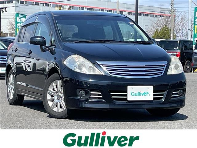 ティーダ1.5 アクシス 黒本革仕様