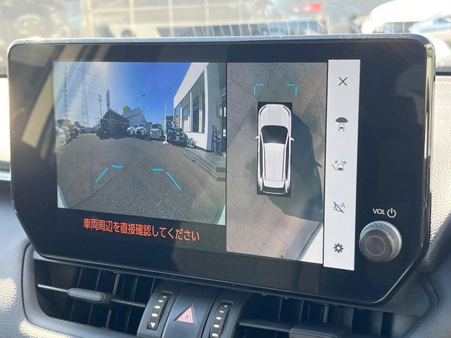 �y�p�m���~�b�N�r���[���j�^�[�z��p�̃J�����ɂ��A�ォ�猩���낵���悤�Ȏ��_��360�x�N���}�̎��͂��m�F���邱�Ƃ��ł��܂������p�������m�F���₷���A�����ꏊ�ł̐؂�Ԃ��⒓�Ԃ��X���[�Y�ɍs���܂��B