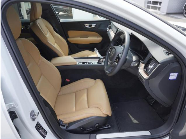 V60クロスカントリーB5 AWD プロ 4WD