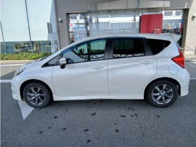 ノート1.2 X DIG-S エアロスタイル