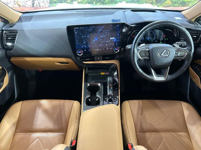 NX350h バージョンL