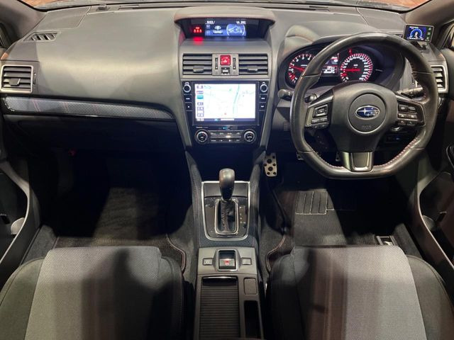 WRXS4 2.0 GT アイサイト 4WD