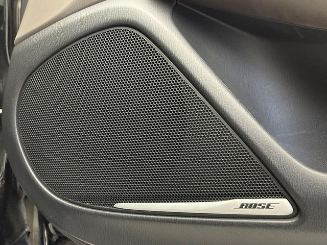 �yBOSE�T�E���h�V�X�e���z���x�ȃ`���[�j���O�\�͂����ڂ���Ă���A�������ȉ��y�����y���݂��������܂���