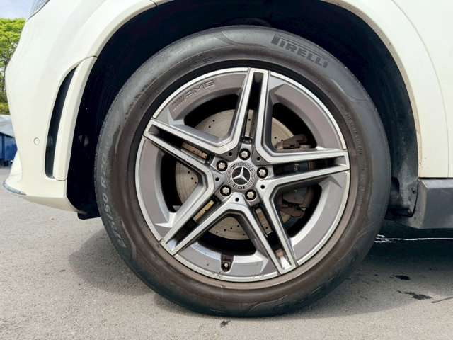 �C�ɂȂ邨�Ԃ�����܂�����E�̓d�b�ԍ����璼�ڂ��X�ɂ��₢���킹���������B�x�����@����ԗ����A��Ԃ܂łȂ�ł������������Ē����܂��B�X�^�b�t�ꓯ���A�����҂����Ă���܂��B