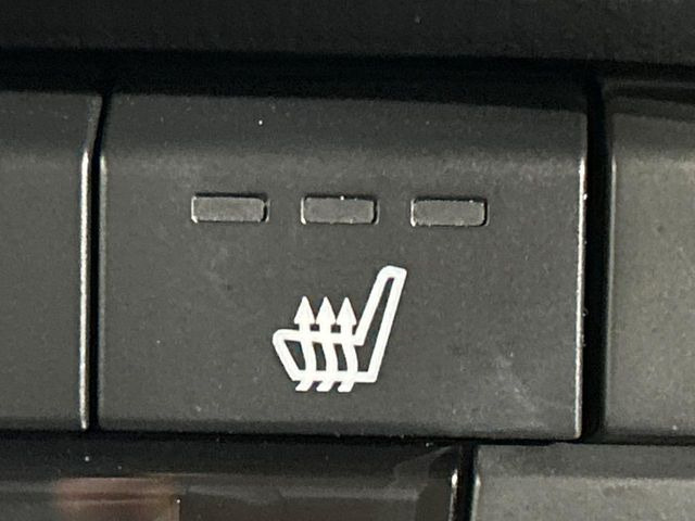 �y�V�[�g�q�[�^�[�z�������ɏd�󂷂�V�[�g�q�[�^�[!�G�A�R����葁�����܂��Ă����̂Ŋ�����̐l�����S�ł��ˁ�G�A�R���̉����͊������邩����A�Ƃ������ɂ����������߂ł��B