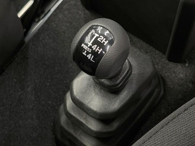 ジムニーノマド1.5 FC 4WD