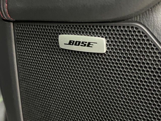 �yBOSE�T�E���h�V�X�e���z���[�J�[�I�v�V�����̍��i�ʃT�E���h�V�X�e���𓋍ځB��p�̃`���[�j���O���{���ꂽ�召�l�X�ȃX�s�[�J�[����ǎ��ȃT�E���h���t�ł��A�Տꊴ���ӂ�鉹����Ԃ����o���܂��B