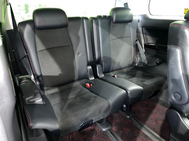 3��ڃV�[�g�͂�������ԗǍD����l�ł��������ƍ����Ē����܂��̂ŁA��l���ł̂��o���������N���N�ł��􂲉Ƒ��ŁA�C�̒m�ꂽ���ԂŁA�h���C�u�ɍs���̂��y���݂ł��ˁ�