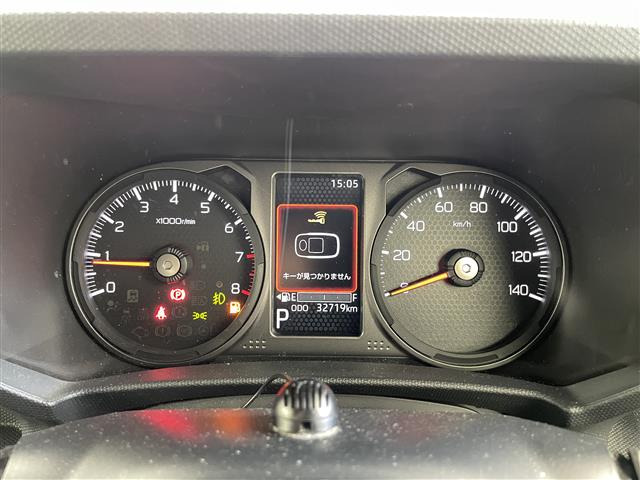 タフトG ダーククロム ベンチャー