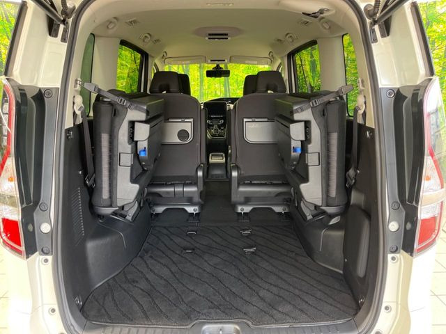 �y�f���A���o�b�N�h�A�z�ʏ�̊J�ɉ����āA�����ӂ݂̂̏ȃX�y�[�X�ŊJ���\�B�������ԏ�ł��A�Ԃ��߂Ȃ������Ȃ��ו��̏o�����ꂪ�ł��܂���