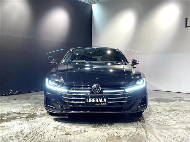 アルテオンシューティングブレークTSI 4モーション Rライン アドバンス 4WD