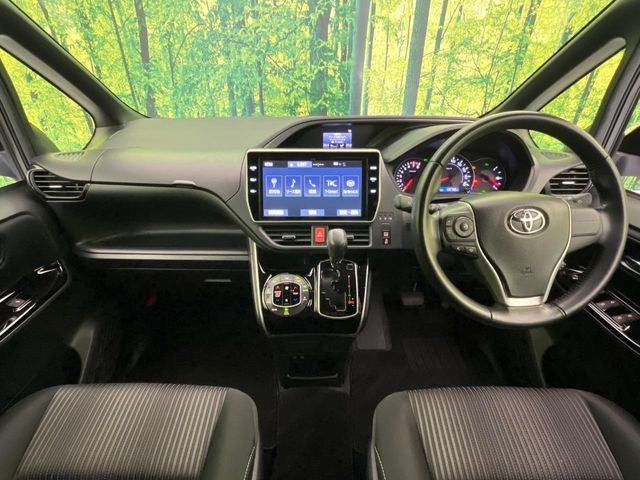 ヴォクシー2.0 ZS 煌II