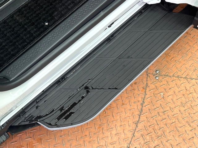 ノア1.8 ハイブリッド S-Z