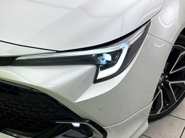 �yLED�w�b�h���C�g�z���V����ԑ��s�����ǍD�Ȏ��E���m�ۂ����S���ĉ^�]�ł��鍂�P�xLED�w�b�h���C�g�𑕔�!�_�����x�������A����d�͂��}�����Ă��܂��B