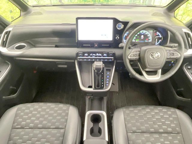 ヴォクシー1.8 ハイブリッド S-Z