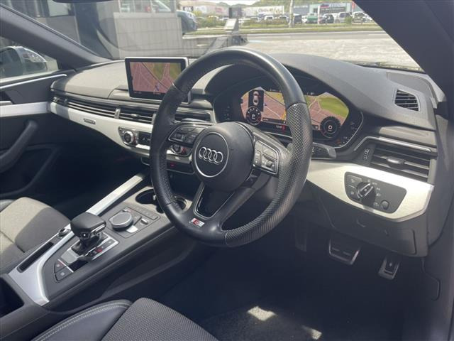 A52.0 TFSI クワトロ スポーツ 4WD