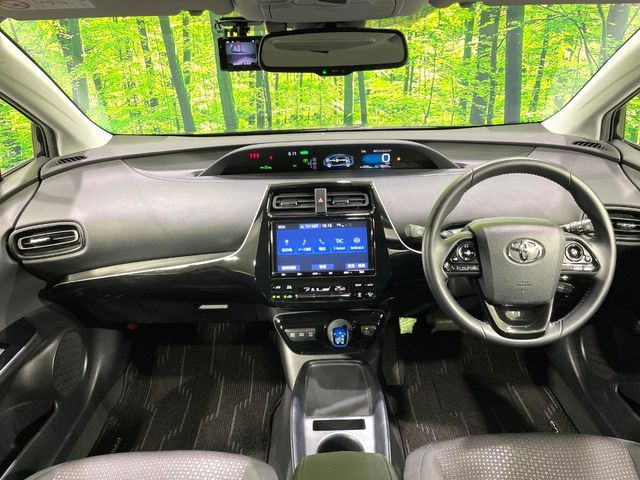 プリウス1.8 S セーフティ プラスII