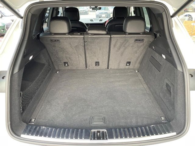 ���g�����N���[��:����L������e�X�y�[�X!���ꂾ���̍L��������΂��������⃌�W���[�Ȃǂɂ��œK�ł�!�g�p�������Ȃ����ꂢ�ȏ�Ԃ��ێ����Ă���܂��B