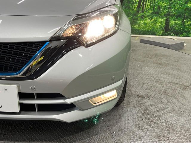 ��Ԃ�r�V���ɂ��ǍD�Ȏ��E�ň��S�ȑ��s������]�������ɂ́y���P�xLED�w�b�h���C�g�z�̎�t����������!�����̂��q�l�ɂ��D�]���������Ă���܂���